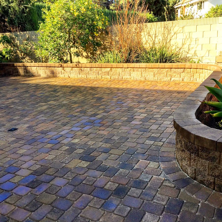 Aloha Pavers Inc. Courtyard & Patio Pavers